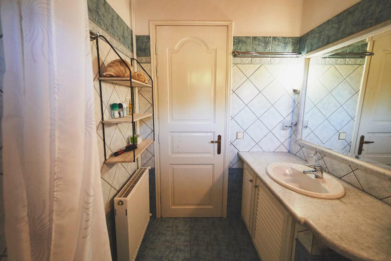 The Guund House Apartment Xanthatai Luaran gambar